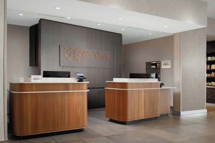 Courtyard by Marriott New Orleans Metairie