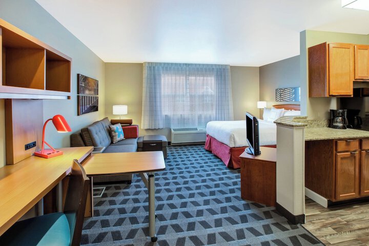 TownePlace Suites Detroit Sterling Heights