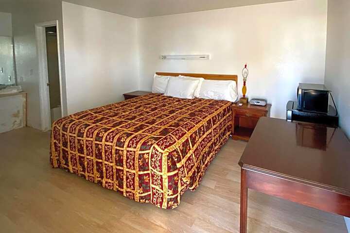 Rodeway Inn