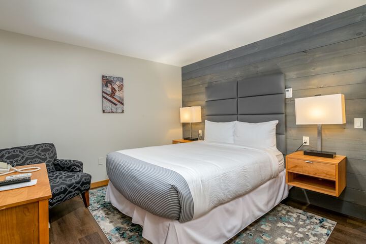 Room 50 of 65