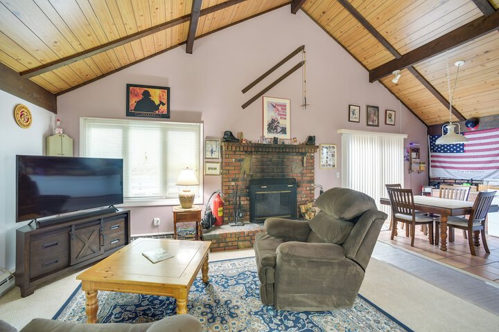 Hunter Hideaway w / Yard & Deck: 3 Mi to Ski Slopes