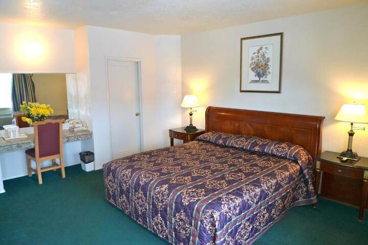 Budget inn