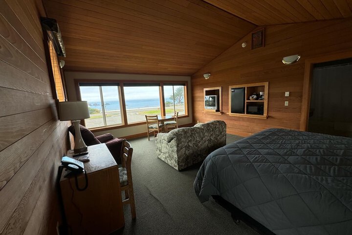 Room 173 of 233
