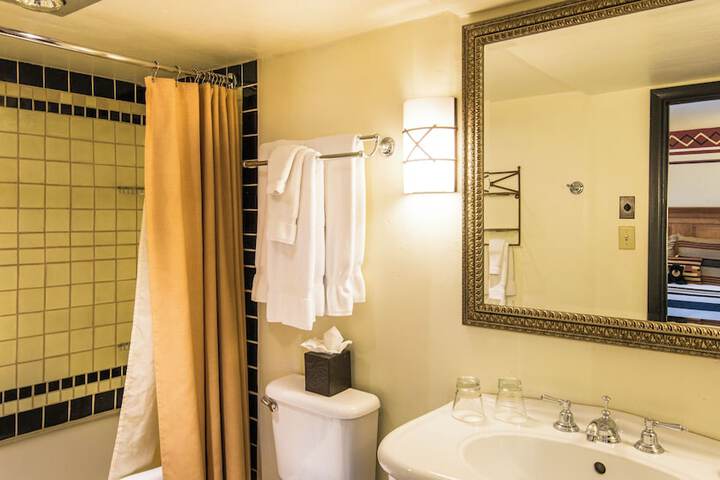 Inn and Spa at Loretto