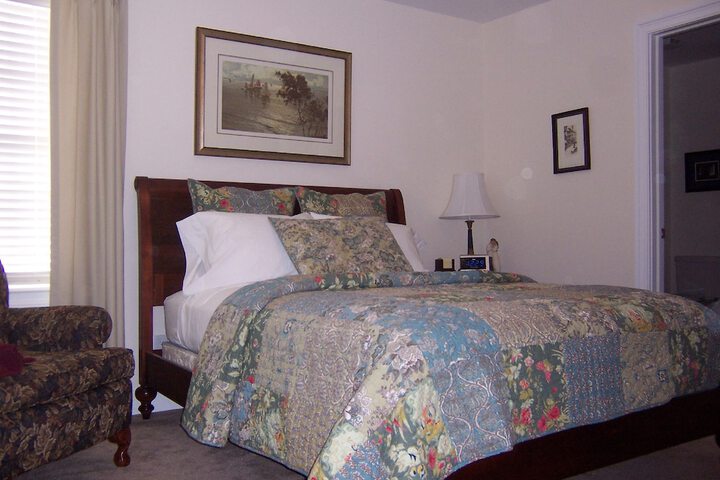 Room 13 of 32