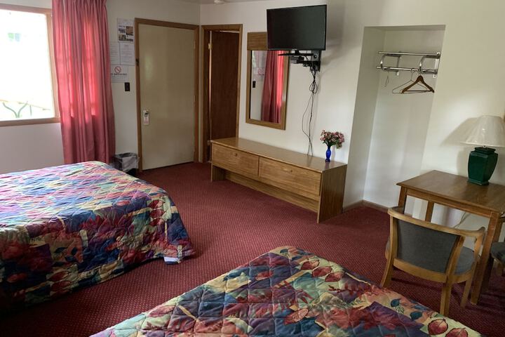Room 11 of 71