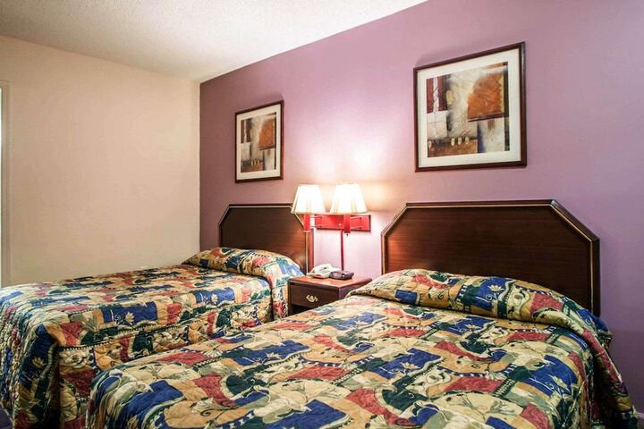 Room 22 of 30