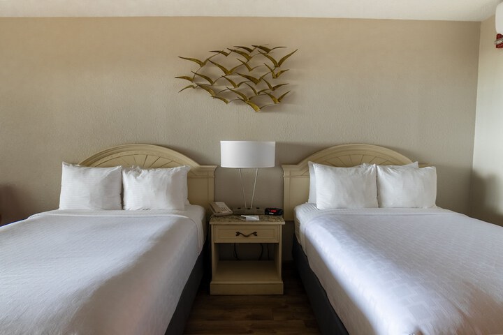 Emerald Beach Hotel