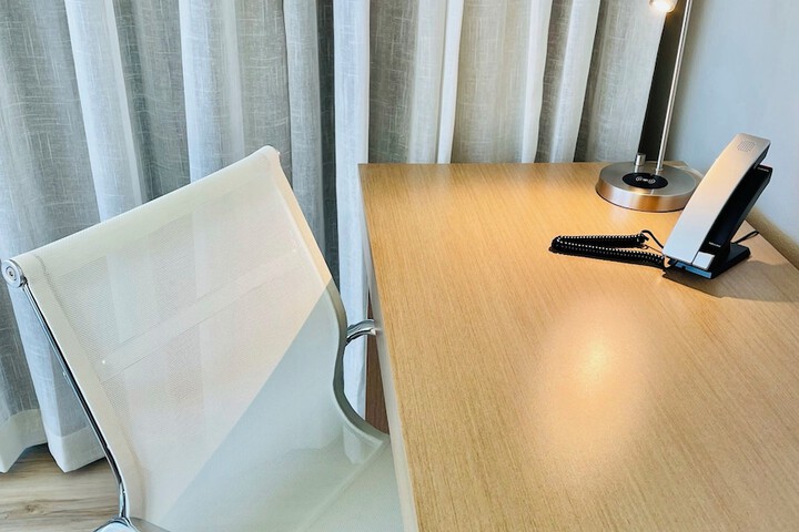 Art House Hotel and Suites