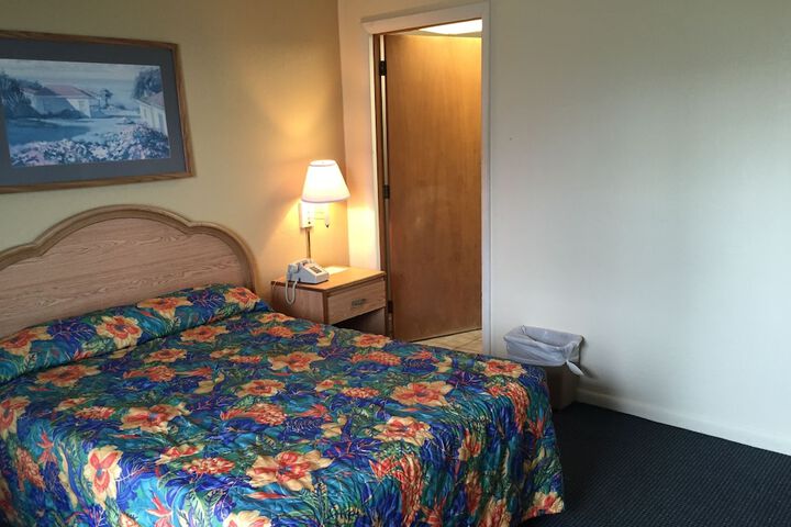Room 22 of 50