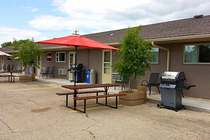 Property Grounds 16 of 16
