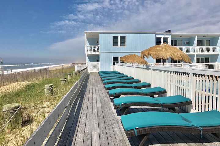 Sundeck 92 of 122