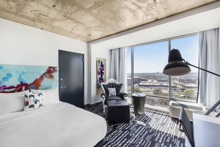 Room 55 of 74