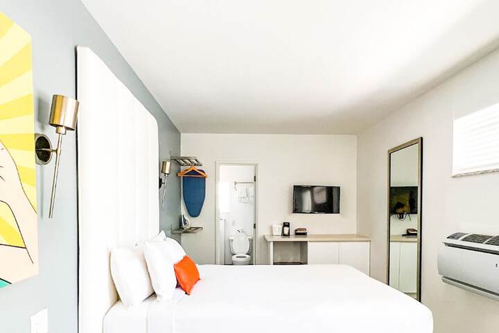 Room 29 of 57