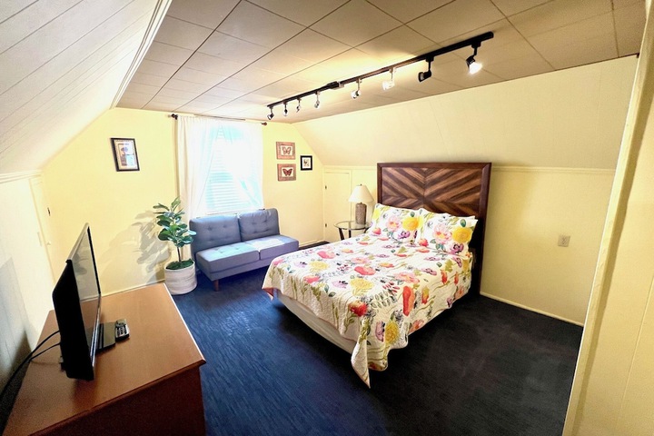 The Mount Vernon Inn