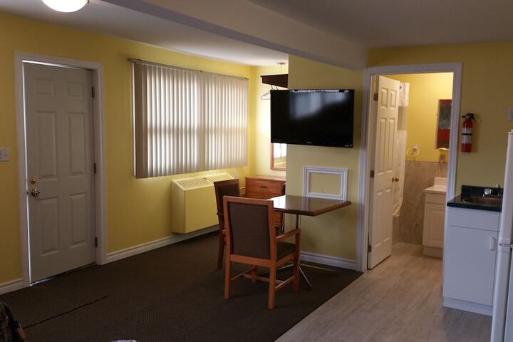 Room 40 of 43