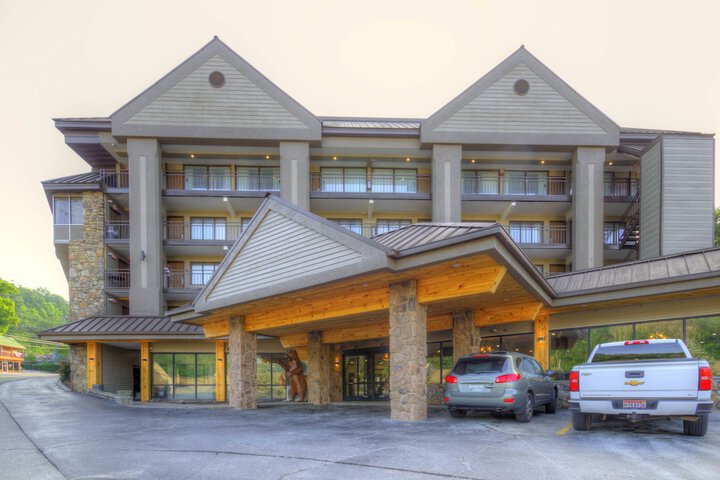 Hotel 2 of 41