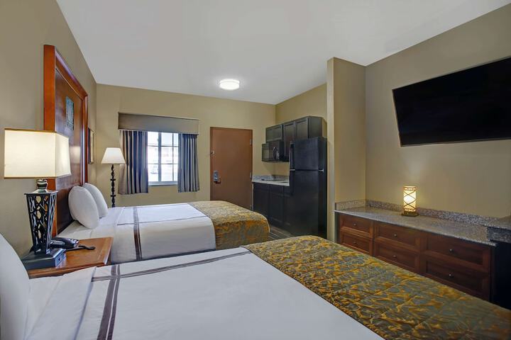 Room 17 of 48