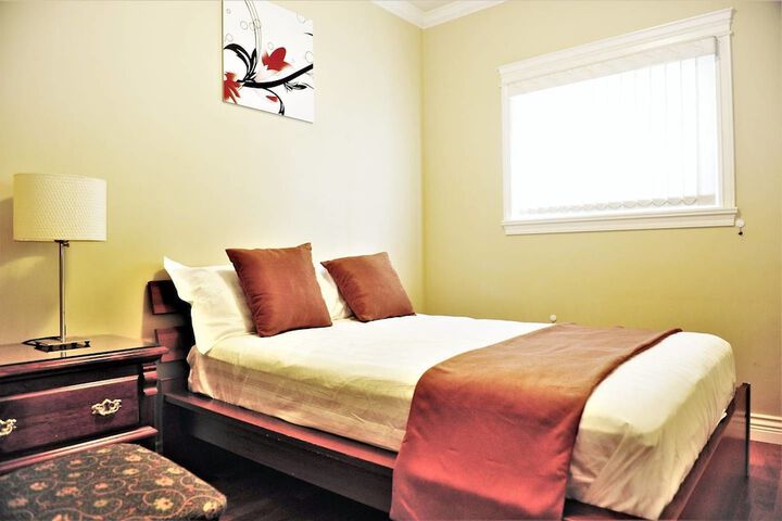 Room 12 of 13