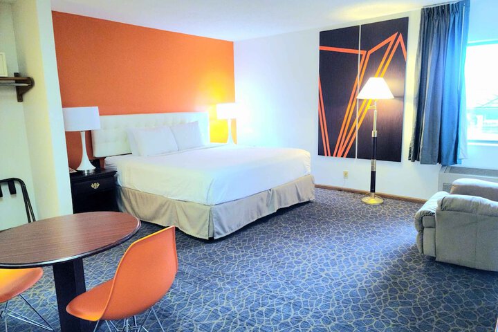 Howard Johnson by Wyndham Manteno