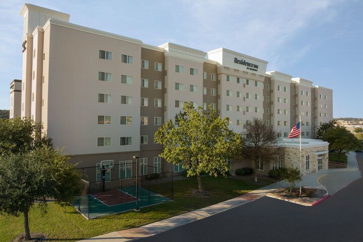 Hotel 4 of 28