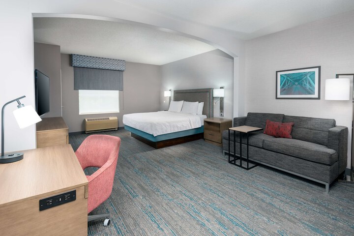 Room 14 of 39