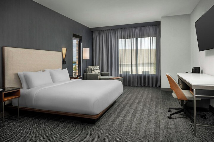 Room 31 of 70