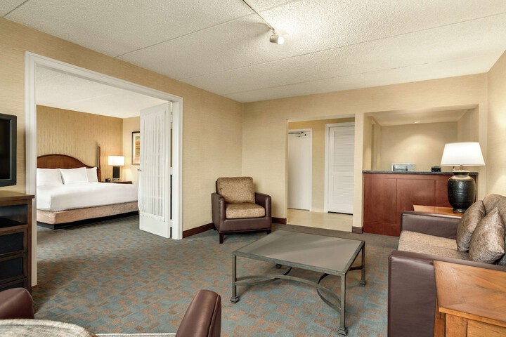 Room 29 of 48