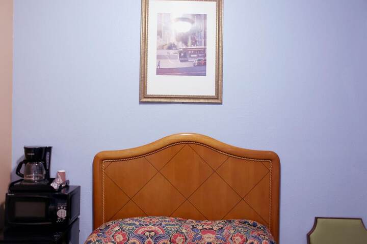 Room 51 of 53