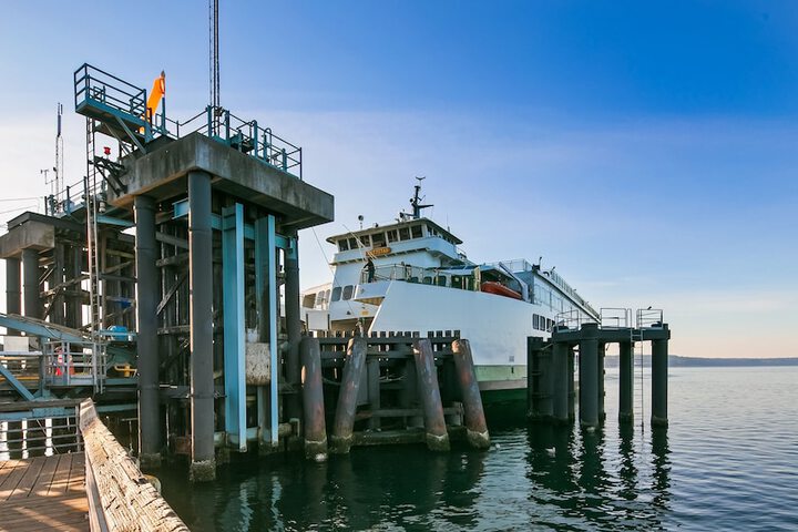 Holiday Inn Express & Suites Everett by IHG