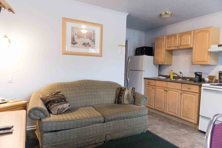 Room 15 of 40