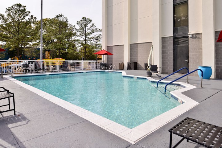 Pool 4 of 46