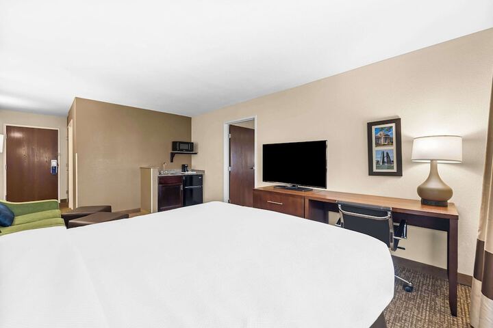 Room 61 of 72