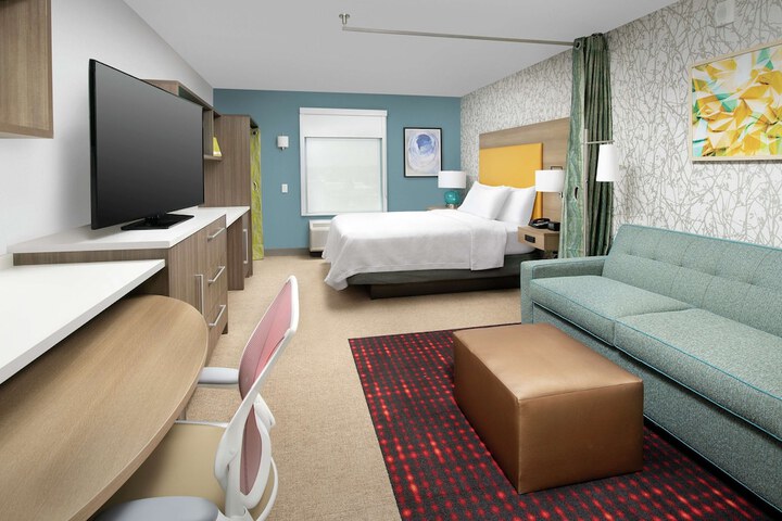 Room 15 of 27