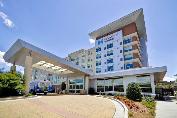 Hotel 10 of 63