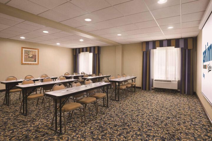 Park Inn by Radisson Albany GA