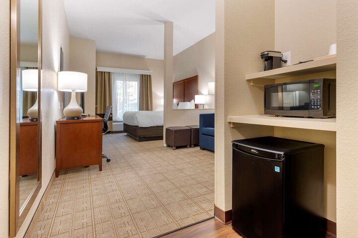 Comfort Inn & Suites North Mankato