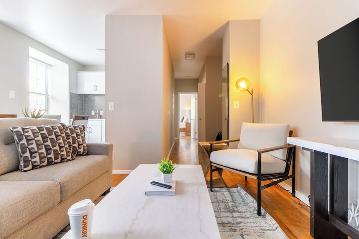 Landing Furnished Apartment Near Yale University