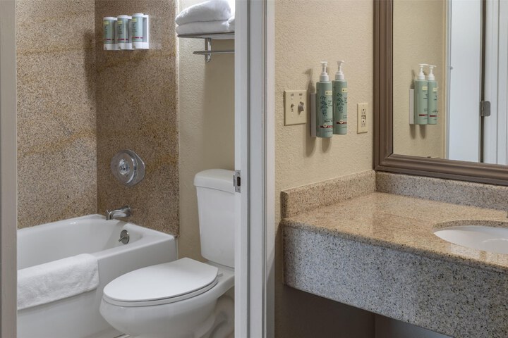 Best Western Heritage Inn