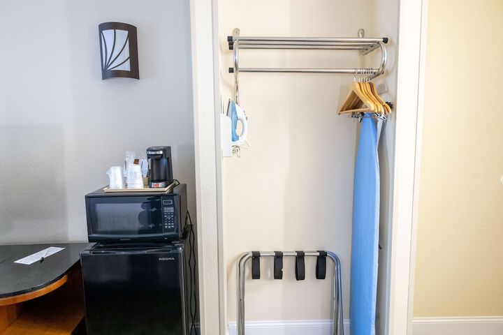 Room 19 of 57