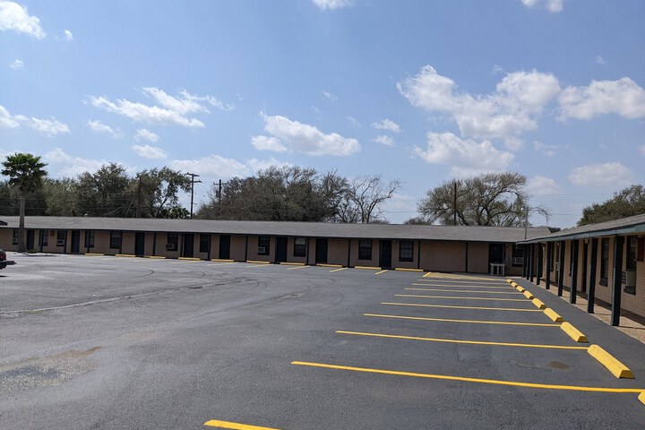 Economy Inn Kingsville