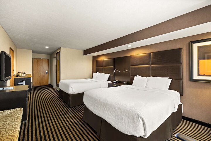 Sonesta Essential Indianapolis Airport