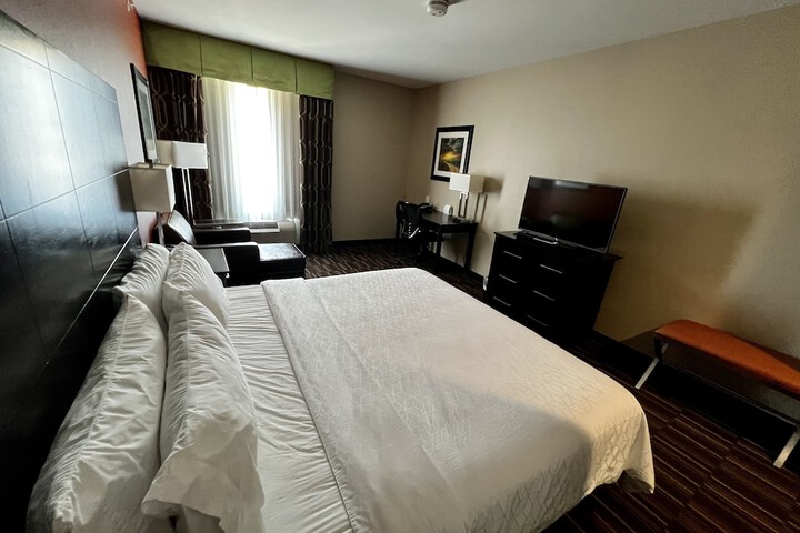 Room 36 of 52