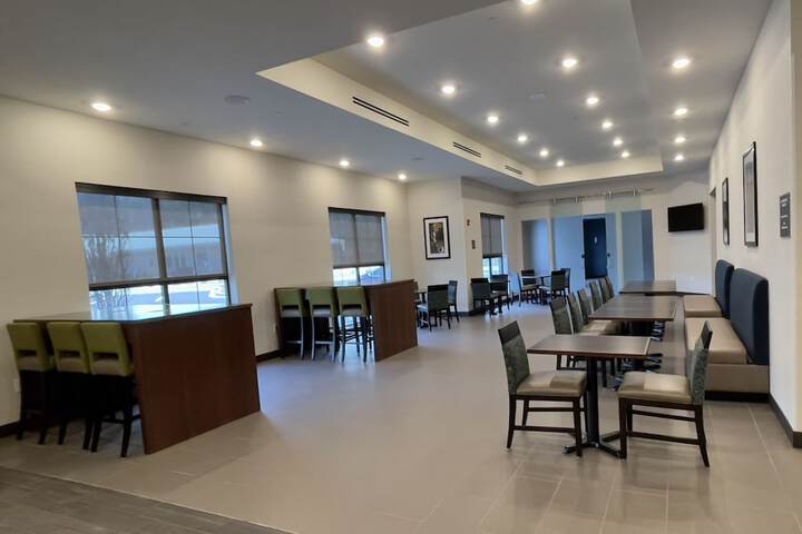 Comfort Suites Newnan