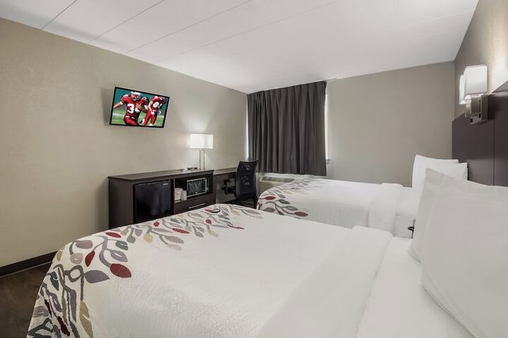 Room 12 of 34