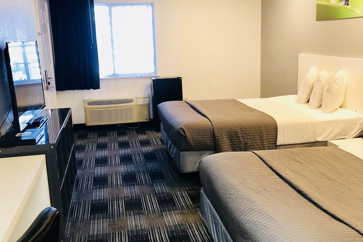 Room 16 of 23