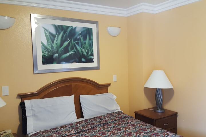 Room 37 of 52
