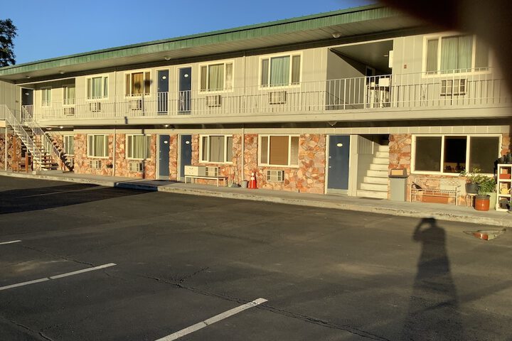 Hotel 3 of 42
