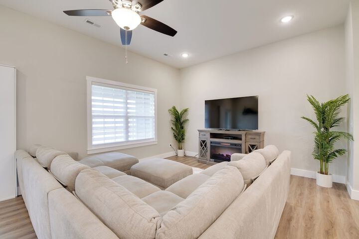 Family-friendly Ozark Villa - Centrally Located