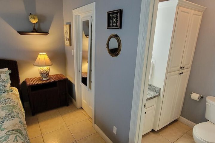 Room 46 of 75
